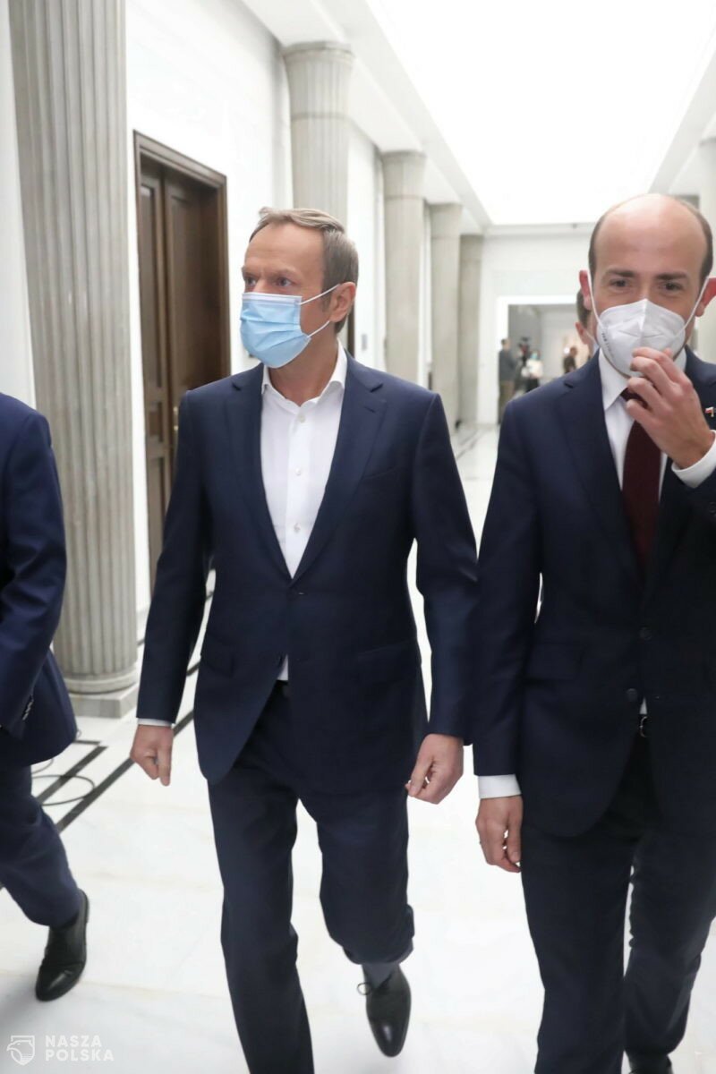 Tusk: oczekuję od prezesa PiS, by doprowadził do ponownego głosowania nad wotum zaufania dla Morawieckiego