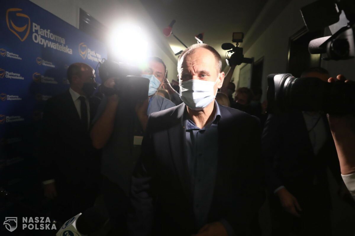 Ekspertyza, którą zlecił klub KO, wskazuje, że Kukiz może być członkiem komisji śledczej Ekspertyza, którą zlecił klub KO, wskazuje, że Kukiz może być członkiem komisji śledczej