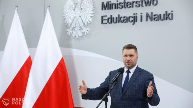 Czarnek: przyjmiemy wszystkie dzieci z Ukrainy, które chcą przyjść do polskich szkół