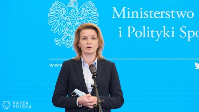 Sejmowa komisja pozytywnie zaopiniowała projekt nowelizacji ustawy o pomocy obywatelom Ukrainy