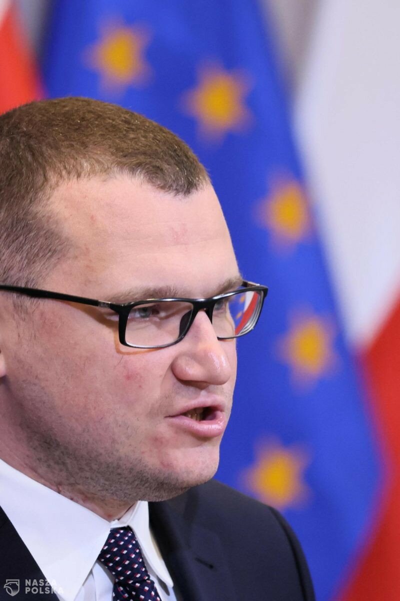 Szefernaker ws. incydentów na kolei: Przedwyborcza destabilizacja