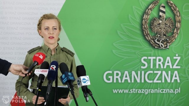 SG: przęsła bariery są na ok. 170 km na granicy; prace trwają do późnych godzin wieczornych