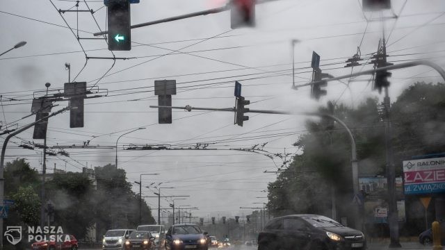 Synoptyk IMGW: groźne burze możliwe na zachodzie, największy upadł na wschodzie