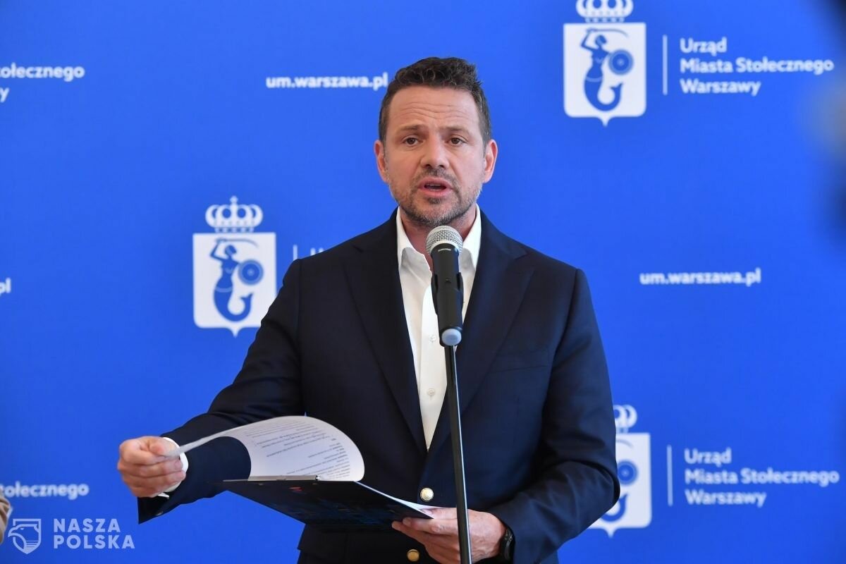 Warszawa: burmistrzowie zarabiają więcej niż prezydent stolicy, rekordzistką jest burmistrz Targówka Warszawa: burmistrzowie zarabiają więcej niż prezydent stolicy, rekordzistką jest burmistrz Targówka