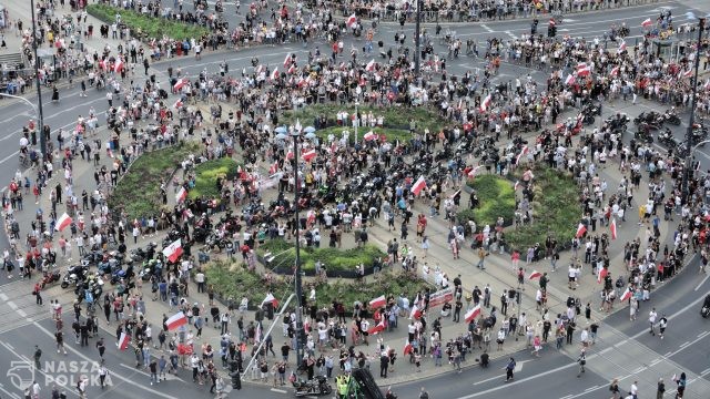 Warszawa: Sąd Okręgowy uchylił decyzję wojewody o cykliczności Marszu Powstania Warszawskiego
