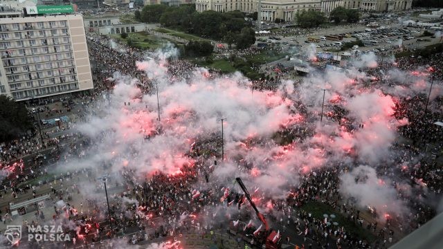 Prezydent Warszawy: W godzinę „W” zatrzymajmy się na minutę zadumy, a nie zadymy