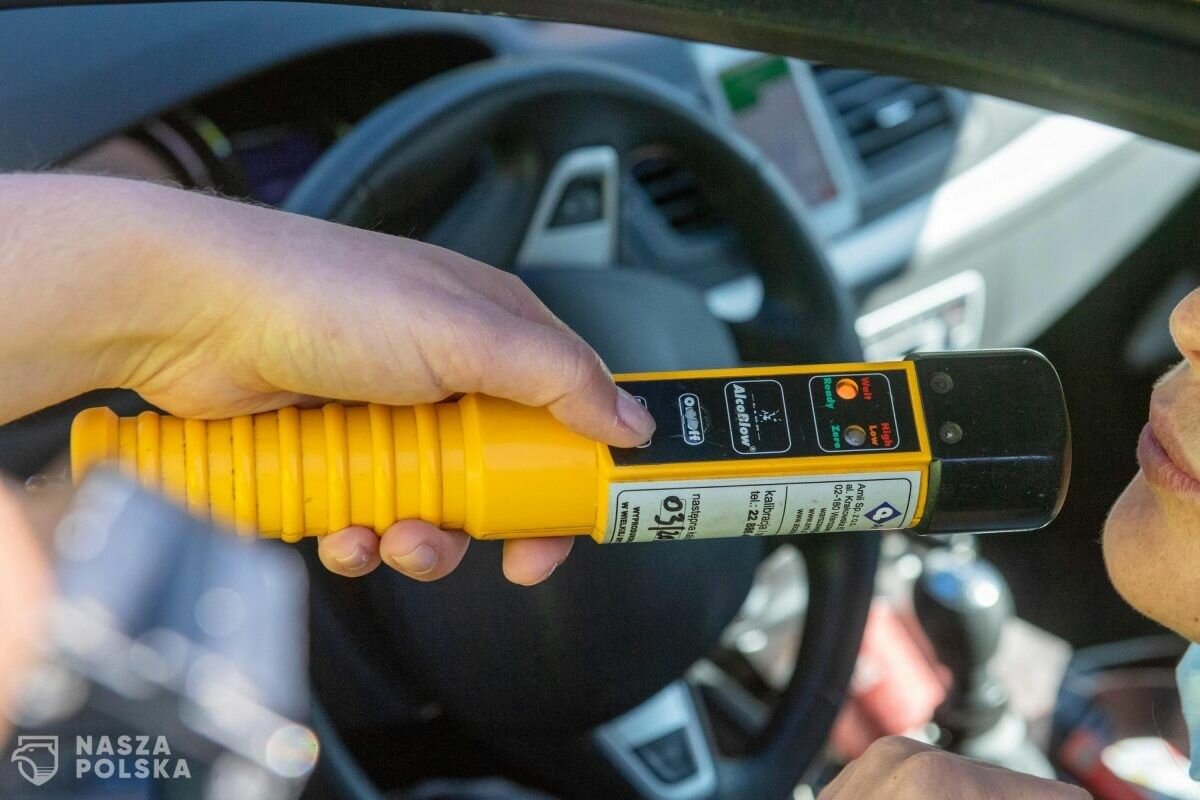 Podczas wakacji zatrzymano ponad 23,3 tys. nietrzeźwych kierowców