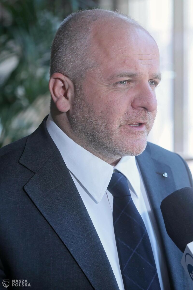 Posłowie KO: wiceminister Wawrzyk przyznał, że w nocie do rządu Niemiec nie ma słowa reparacje