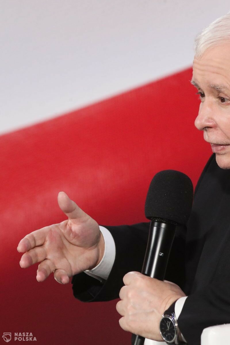 Burza medialna. Co prezes PiS powiedział o młodych kobietach?