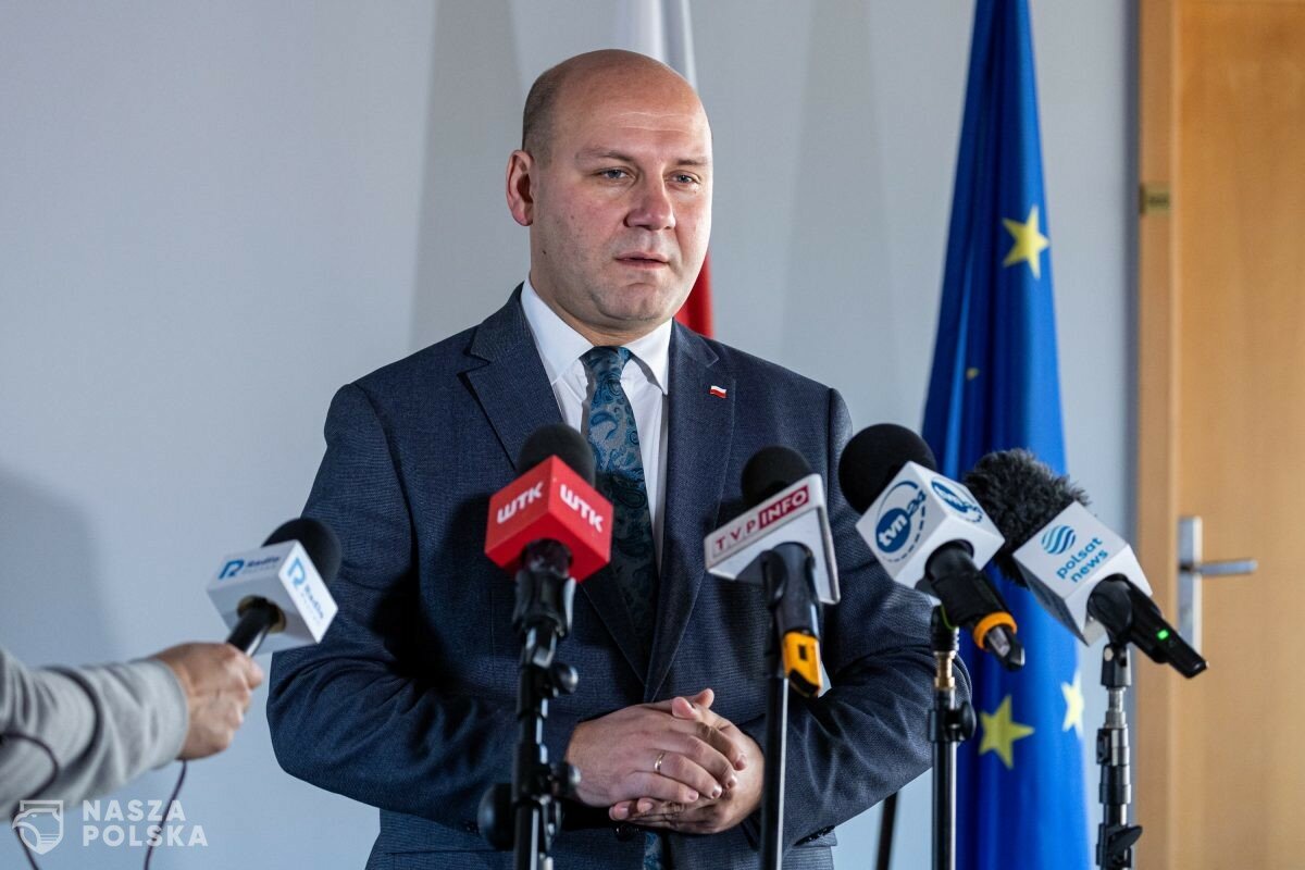 Szynkowski vel Sęk: w odbudowie Ukrainy głos wiodący powinny mieć państwa najbardziej zaangażowane w pomoc