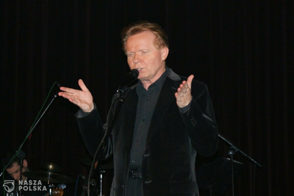 Michał Bajor: Nie wierzę, że jestem już na scenie niemal pół wieku