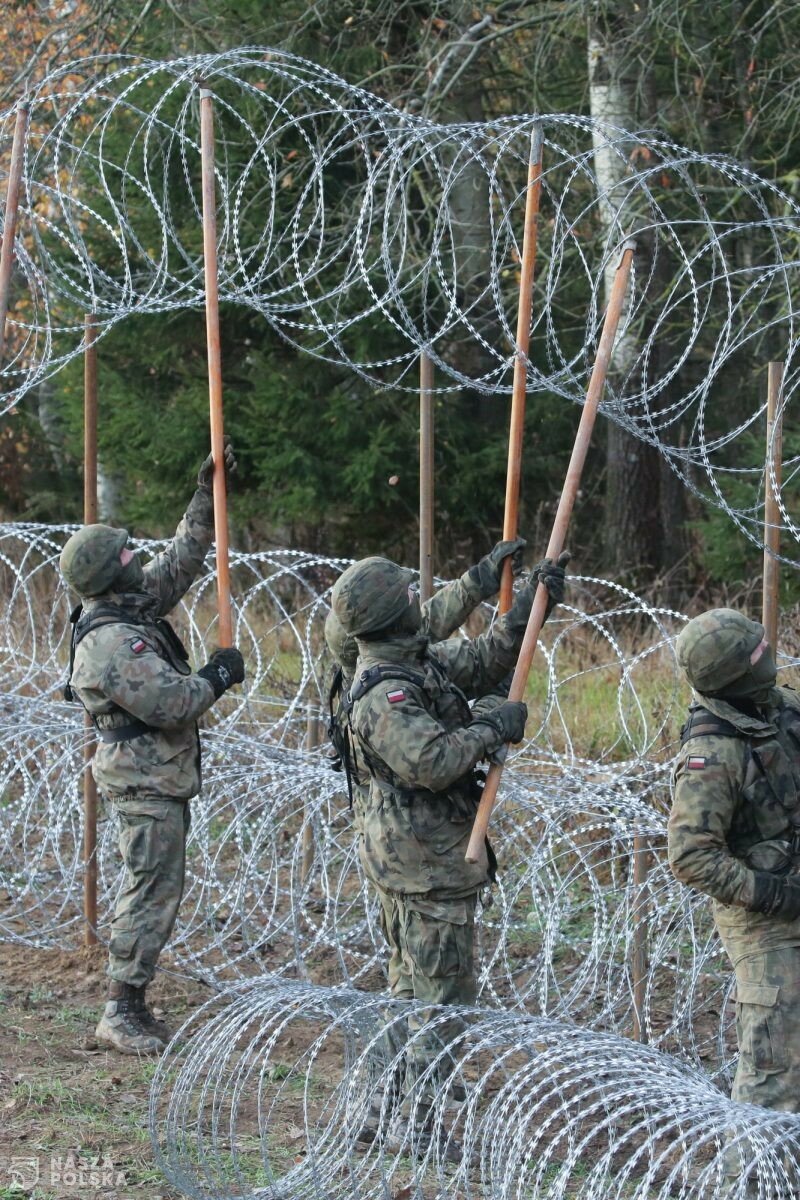 Budowa zapory na granicy z Rosją