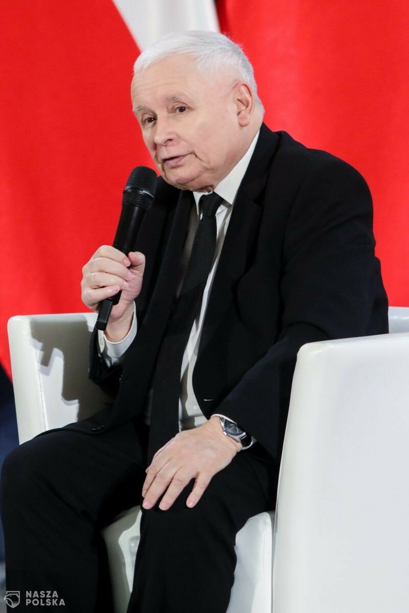 Kaczyński: sądy są ostatnią „barykadą” państwa; wymagają głębokiej reformy