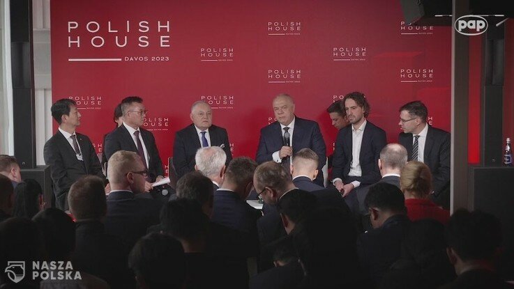 PGE w Davos: już w 2036 roku może w Polsce ruszyć pierwsza komercyjna elektrownia jądrowa