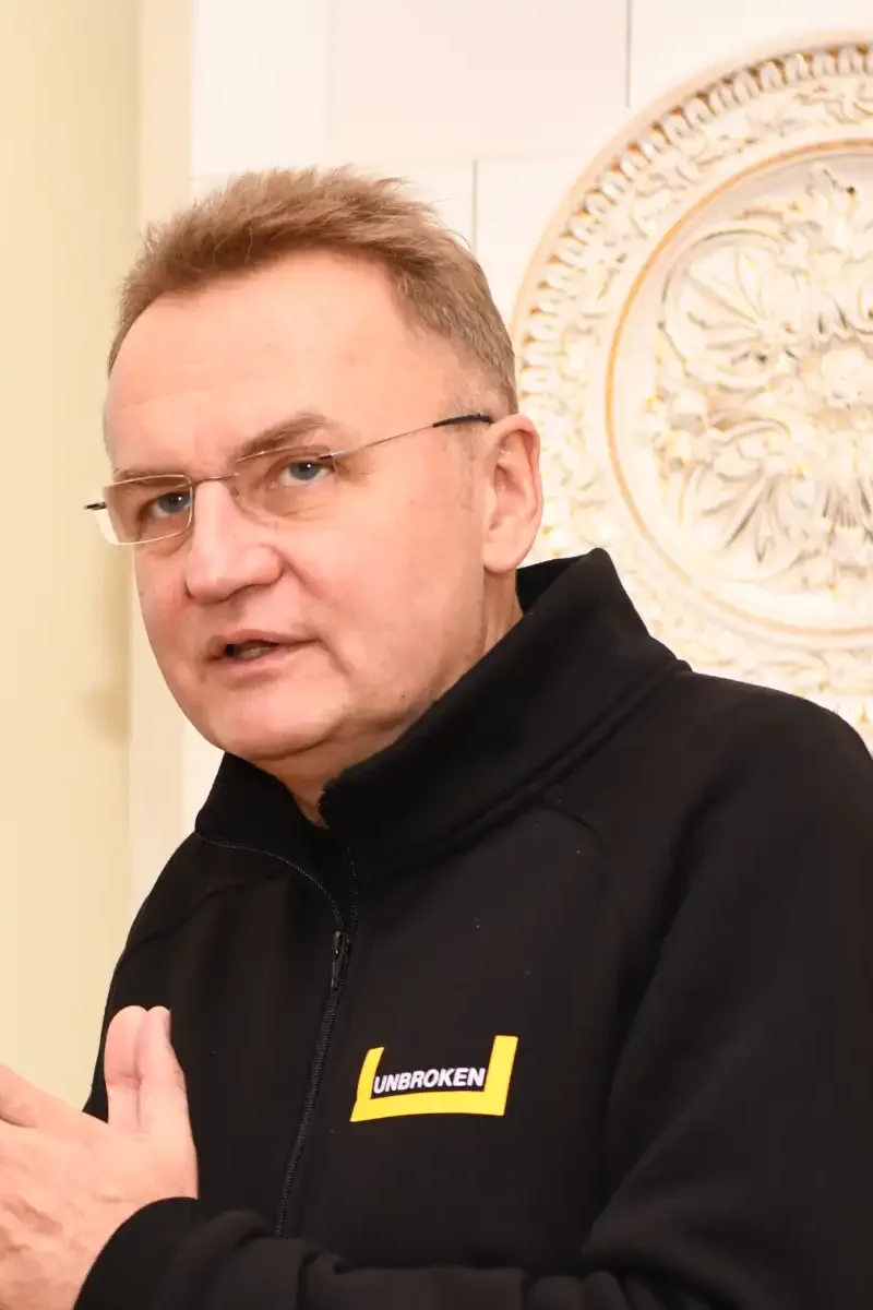 Sadowy: Jest szansa wypić w tym roku kawę na Krymie