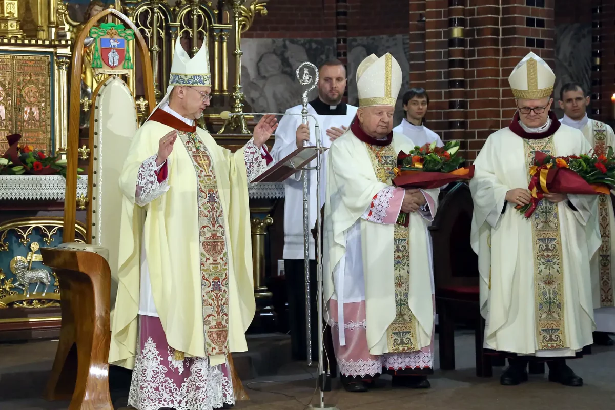 Bp Oder: Moje serce jest tutaj z Wami i otwarte dla Was! Bp Oder: Moje serce jest tutaj z Wami i otwarte dla Was!