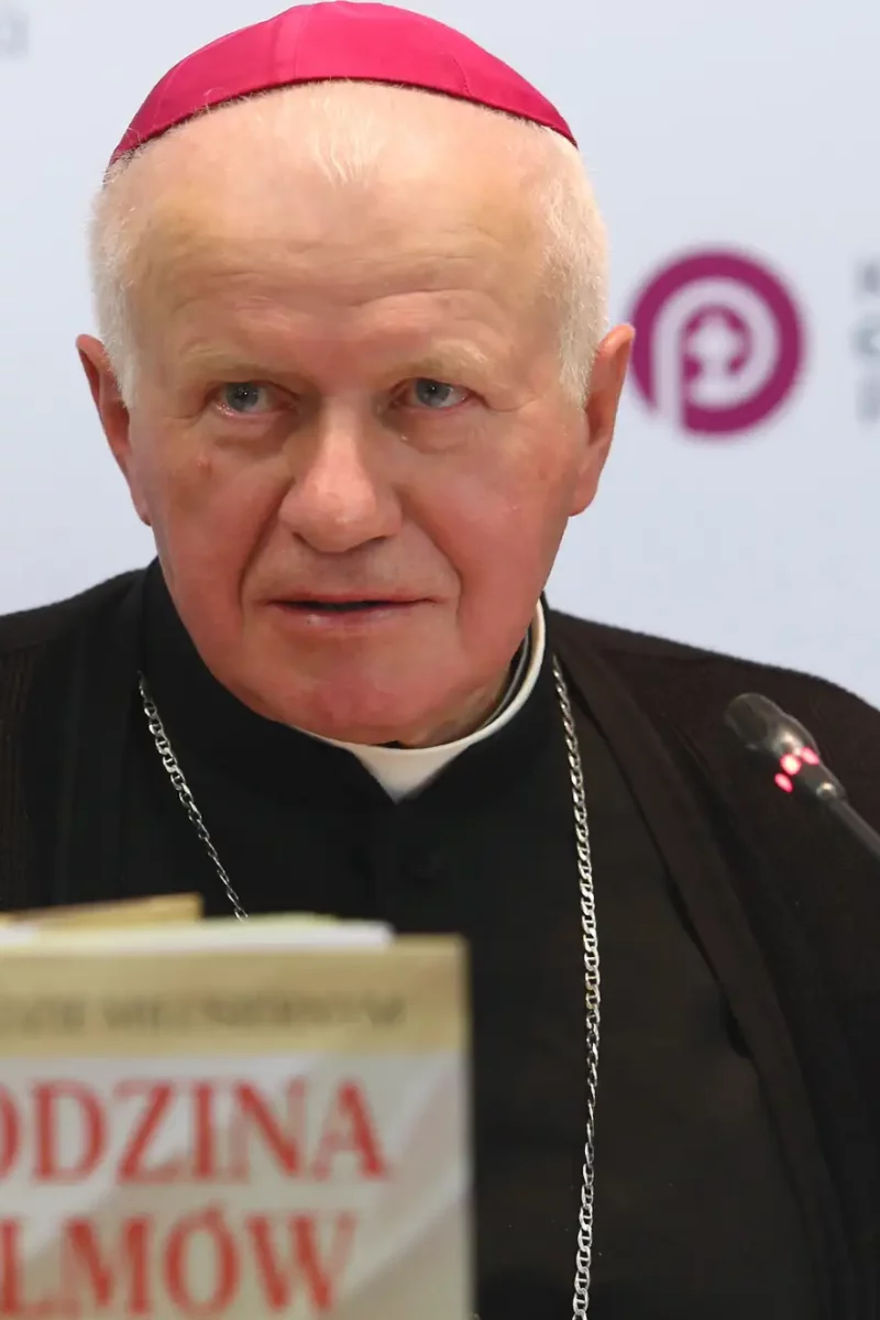 Biskupi o Synodzie, świętości Jana Pawła II, beatyfikacji Rodziny Ulmów i pomocy pokrzywdzonym