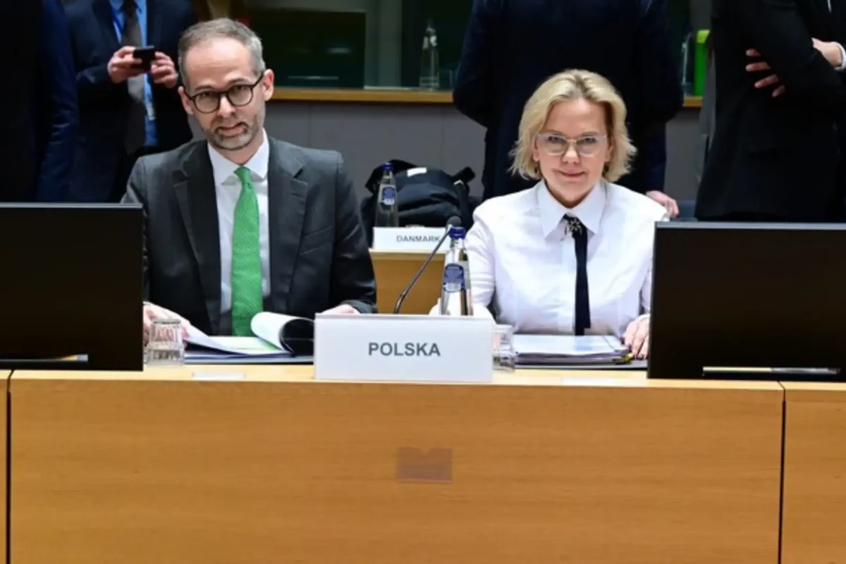 Minister Anna Moskwa: Polska przeciw zakazowi rejestracji pojazdów spalinowych po 2035 roku