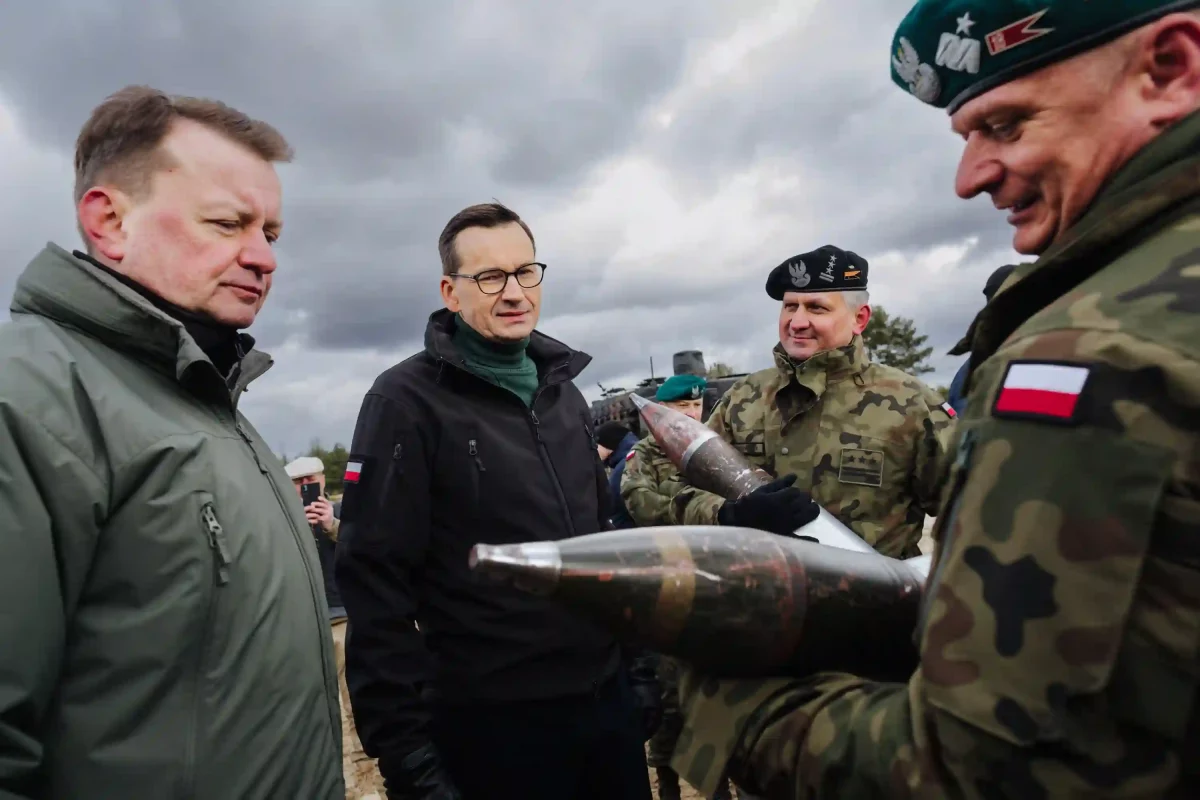 Premier Mateusz Morawiecki spotkał się z uczestnikami szkolenia „Trenuj z NATO” Premier Mateusz Morawiecki spotkał się z uczestnikami szkolenia „Trenuj z NATO”