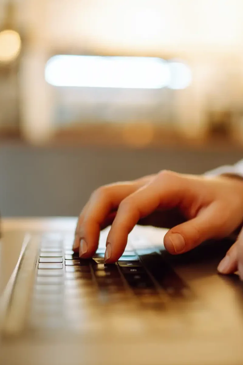 Przepisy o pracy zdalnej wchodzą w życie. Odpowiedzi na najczęściej zadawane pytania