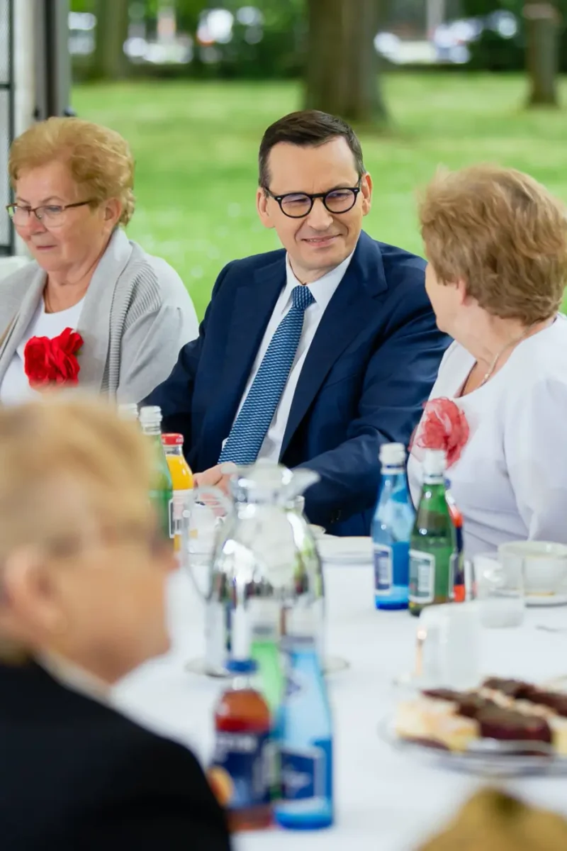 14. emerytura – wsparcie dla seniorów będzie wypłacane co roku