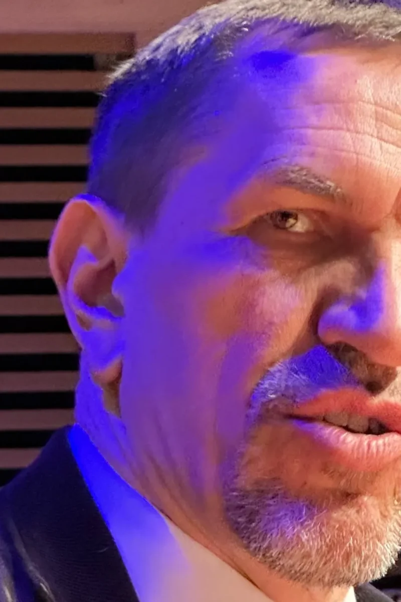 Flis: PiS jest w dołku. Świadczenia to nie wszystko, czego chcą ludzie