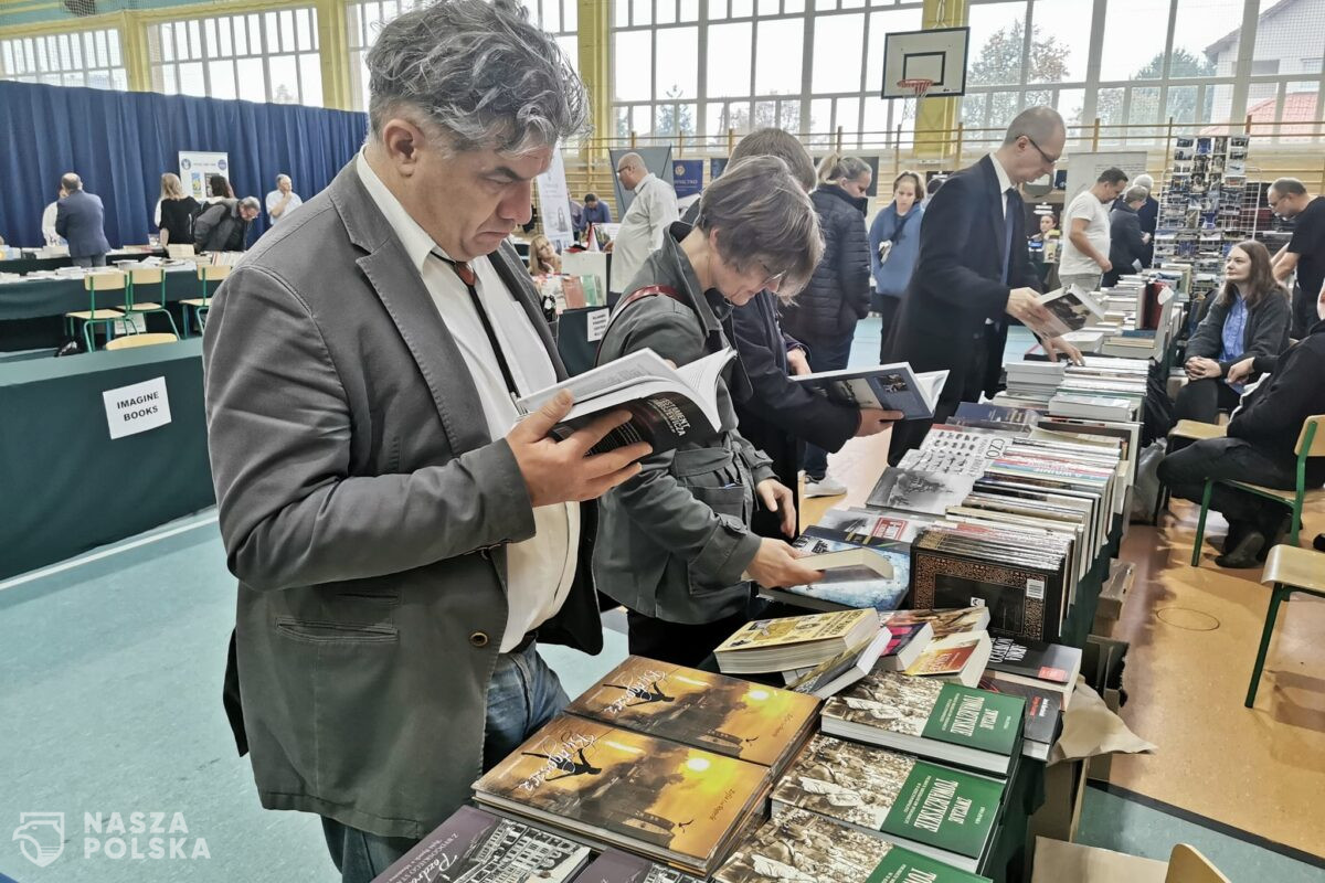 3. edycja Kujawsko-Pomorskiego Festiwalu Książki w Bydgoszczy. Organizatorzy zapraszają wydawców i czytelników