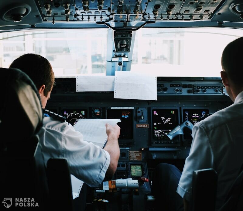 Licencja pilota turystycznego – Jak ją zdobyć i co warto wiedzieć?