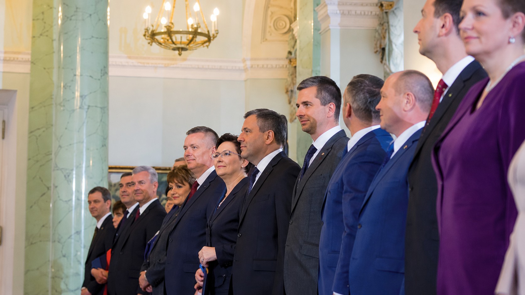 Rządowa koalicja trzyma się mocno – na górze i na dole...