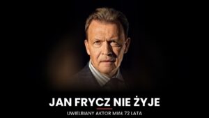 Jan Frycz w ciemnym garniturze w prążki, portret na czarnym tle z napisem "Jan Frycz nie żyje. Uwielbiany aktor miał 72 lata"