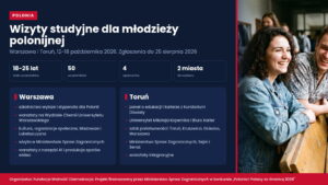 Program wizyt studyjnych w Warszawie i Toruniu, 12-18 października 2026, obok dwoje uśmiechniętych studentów w korytarzu uczelni