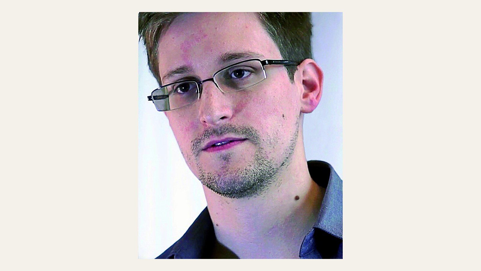 Edward Snowden, były pracownik CIA i NSA, oskarżany w USA o pracę dla rosyjskiego wywiadu