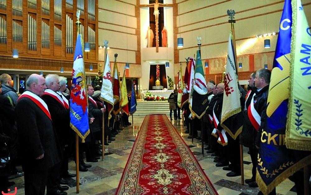 Msza św. z okazji 15-lecia Biura Radia Maryja w sanktuarium św. Józefa w Kielcach