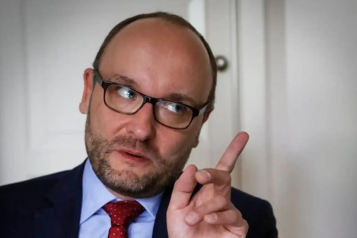 Zaradkiewicz: Jak doszło do wygaszenia państwa prawa w Polsce i zamachu stanu